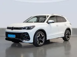Blanco Usado 2024 VW Tiguan R-line SUV | 39.500 € (Un poco caro)