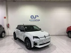 Blanco Usado 2024 Renault R5 Iconic Utilitario | 34.800 € (Caro)