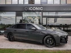 Gris Usado 2024 BMW 740 M Sport Berlina | 94.900 € (Precio justo)