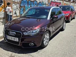 Violeta / lila Usado 2011 Audi A1 Ambition Utilitario | 6499 € (Buen precio)