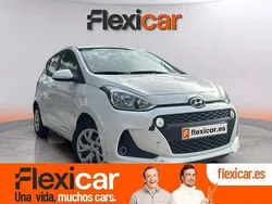 Blanco Usado 2017 Hyundai i10 Utilitario | 9990 € (Un poco caro)