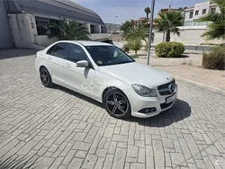 Blanco Usado 2011 Mercedes C200 Avantgarde Berlina | 9400 € (Precio justo)