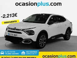 Blanco Usado 2024 Citroën e-C4 Shine Utilitario | 21.410 €