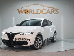 Blanco Usado 2023 Alfa Romeo Tonale Sprint SUV | 27.995 € (Precio justo)