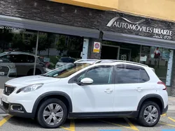 Blanco Usado 2019 Peugeot 2008 Signature Sky SUV | 11.900 € (Precio justo)