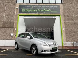 Gris / plata Usado 2010 Toyota Verso Active Monovolumen | 7990 € (Precio justo)
