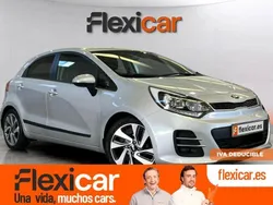 Gris Usado 2015 Kia Rio Berlina | 9990 € (Precio justo)
