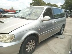 Gris / plata Usado 2004 Kia Carnival EX Monovolumen | 4200 € (Precio justo)