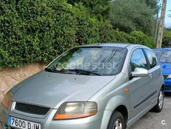 Gris / plata Usado 2005 Chevrolet Kalos Sport Berlina | 1000 €