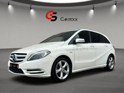 Blanco Usado 2012 Mercedes B180 Monovolumen | 9500 €