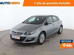 Gris Usado 2015 Opel Astra Selective Berlina | 9799 €