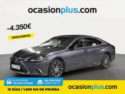 Gris Usado 2023 Lexus ES300H Berlina | 47.860 €