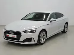 Blanco Usado 2022 Audi A5 Sportback Advanced Berlina | 36.700 € (Precio justo)