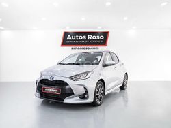 Gris / plata Usado 2023 Toyota Yaris Hybrid Style Berlina | 16.990 € (Super precio)