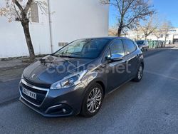 Gris / plata Usado 2018 Peugeot 208 Active Utilitario | 7000 € (Precio justo)