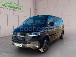 Negro Usado 2022 VW Caravelle Monovolumen | 35.400 € (Un poco caro)