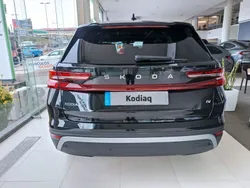 Negro Nuevo 2024 Skoda Kodiaq SUV | 47.670 € (Precio justo)