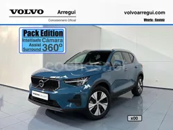 Azul Nuevo 2025 Volvo XC40 Core SUV | 39.990 € (Precio justo)
