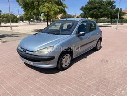 Gris / plata Usado 2003 Peugeot 206 Berlina | 1250 € (Buen precio)