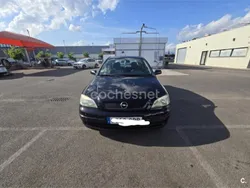 Negro Usado 2004 Opel Astra Club Berlina | 2300 €