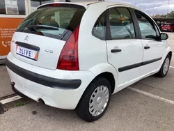 Blanco Usado 2002 Citroën C3 Utilitario | 3000 € (Precio justo)