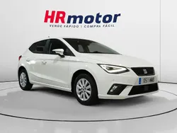 Blanco Usado 2023 Seat Ibiza Style Utilitario | 14.350 € (Precio justo)