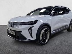 Usado 2024 Renault Scénic Iconic Monovolumen | 29.620 € (Super precio)