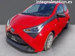 Usado 2022 Toyota Aygo X-play Utilitario | 11.500 € (Precio justo)