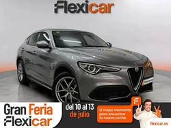 Gris Usado 2017 Alfa Romeo Stelvio SUV | 26.390 € (Precio justo)