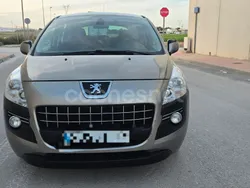 Gris / plata Usado 2012 Peugeot 3008 Access Berlina | 6999 € (Precio justo)