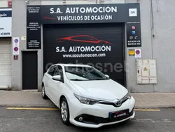 Blanco Usado 2018 Toyota Auris Active Berlina | 12.990 € (Precio justo)