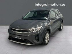 Negro Usado 2023 Kia Stonic SUV | 15.500 € (Precio justo)