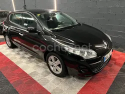 Negro Usado 2009 Renault Mégane III Dynamique Berlina | 4990 € (Precio justo)