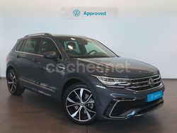 Gris / plata Usado 2021 VW Tiguan R-line SUV | 32.900 € (Precio justo)