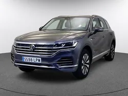 Gris Usado 2021 VW Touareg Elegance SUV | 48.040 € (Un poco caro)
