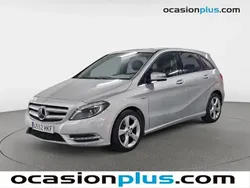 Mercedes B200