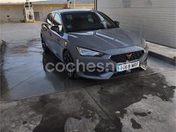 Gris / plata Usado 2024 Cupra Leon Berlina | 25.900 € (Buen precio)