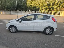Blanco Usado 2016 Ford Fiesta Trend Utilitario | 5990 € (Precio justo)