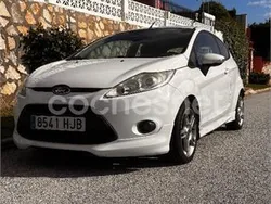 Blanco Usado 2012 Ford Fiesta Sport Utilitario | 5600 € (Precio justo)