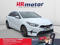 Blanco Usado 2022 Kia Ceed Berlina | 24.590 € (Precio justo)