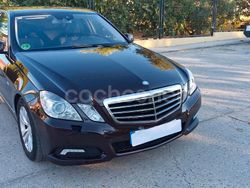 Granate Usado 2010 Mercedes E350 Berlina | 6900 €