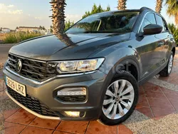 Gris / plata Usado 2021 VW T-Roc Advance SUV | 21.500 € (Precio justo)