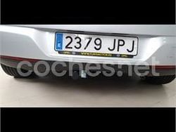 Gris / plata Usado 2016 Opel Astra Selective Berlina | 7400 € (Precio justo)