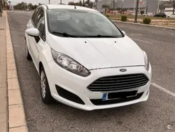 Blanco Usado 2016 Ford Fiesta Trend Utilitario | 8200 € (Precio justo)
