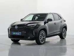 Negro Usado 2022 Toyota Yaris Cross Style SUV | 23.990 € (Precio justo)