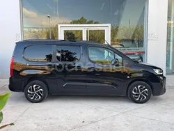 Negro Usado 2024 Toyota Proace Verso Active Familiar | 32.999 € (Un poco caro)
