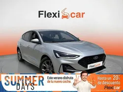 Gris / plata Usado 2022 Ford Focus ST-Line Berlina | 19.290 € (Buen precio)