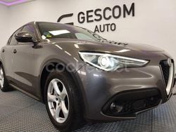 Gris / plata Usado 2018 Alfa Romeo Stelvio Super SUV | 19.900 € (Buen precio)