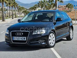 Negro Usado 2012 Audi A3 Ambition Berlina | 7900 € (Buen precio)
