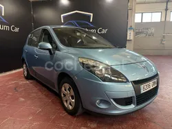 Azul Usado 2010 Renault Scénic III Dynamique Monovolumen | 4999 € (Buen precio)